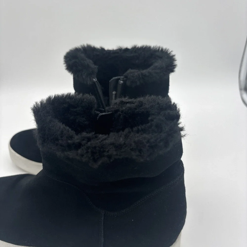 Blondo Haven Waterproof Suede Comfort Sneaker, Women's Size 9 Black. Winter Shoe